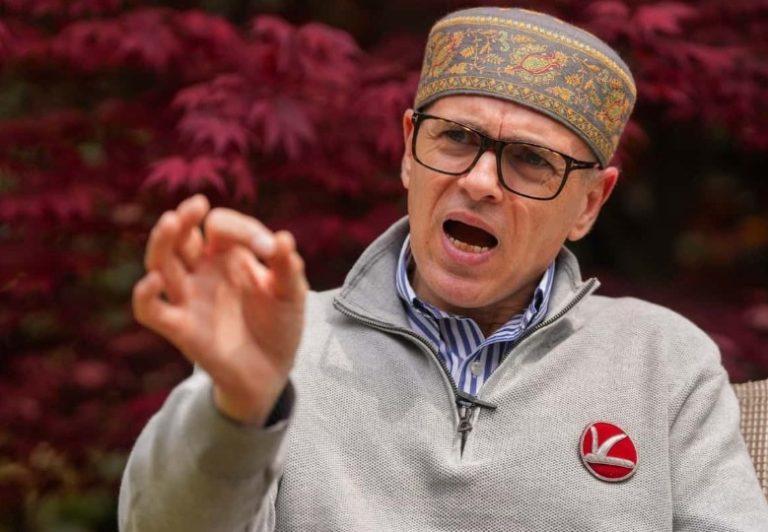 मेहराज मलिक की गिरफ्तारी पर सियासी भूचाल: उमर, फारूक और केजरीवाल ने केंद्र पर साधा निशाना