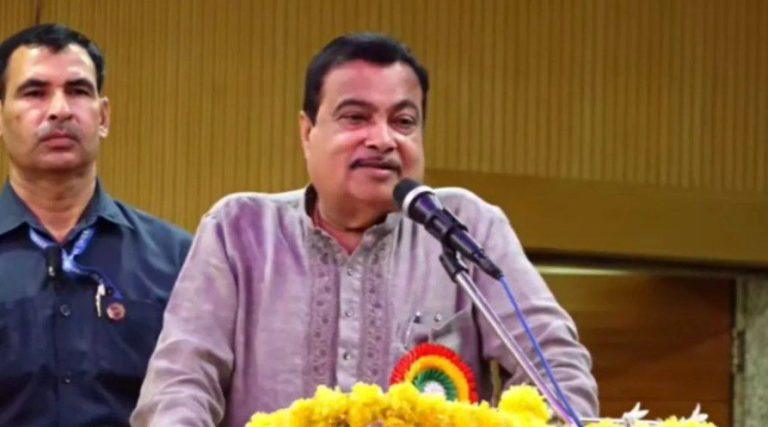 “दुबई के प्रिंस ने कहा मोदी जी से: ‘कृपया गडकरी जी को छह महीने के लिए दुबई एक्सपोर्ट कर दें’ – नितिन गडकरी का दावा”